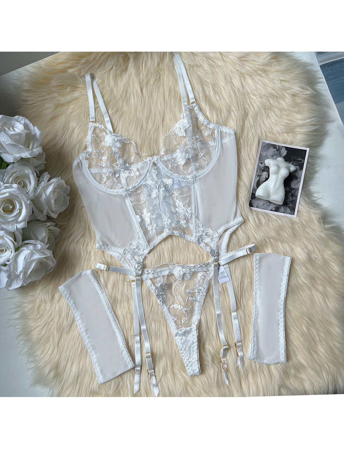 LUXURY AURA  Mesh Lingerie Four-Piece Set