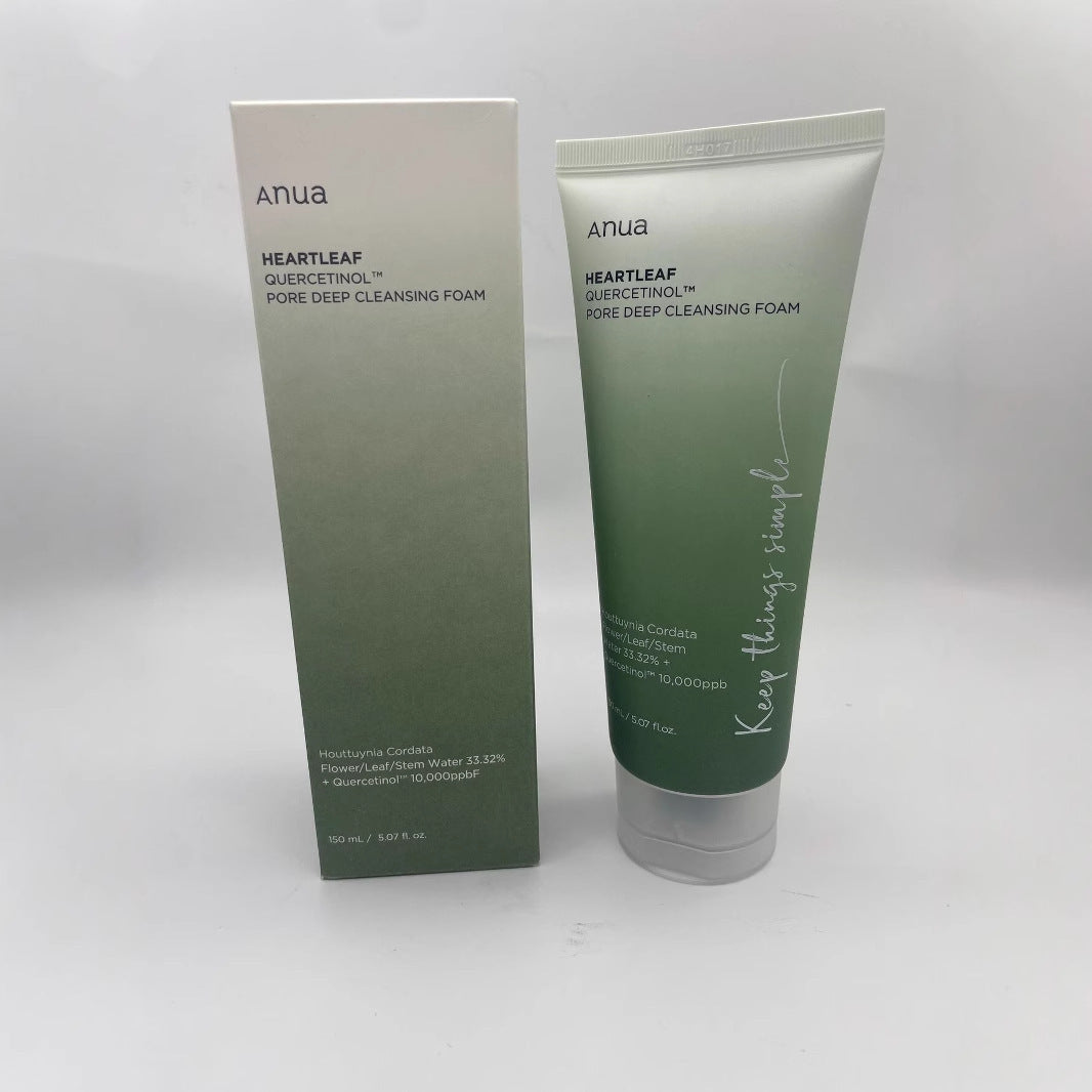 ANUA Heartleaf Quercetin Deep Pore Cleansing Foam