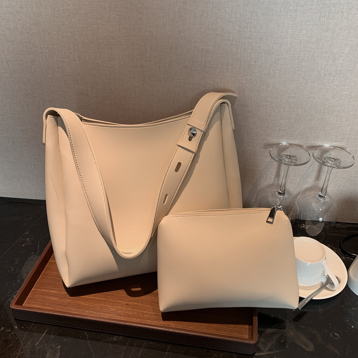 Large Capacity Women's PU Leather Shoulder Bags